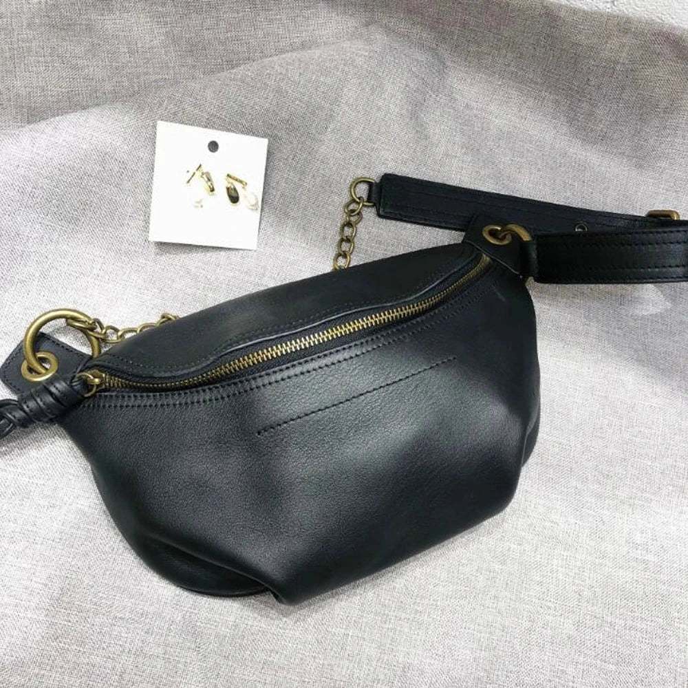 Banane Noir Noir / 30x20cm / Cuir