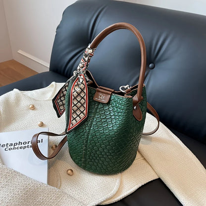 Sac Cuir Seau Esme | Élégance Tressée & Style en Tendance Sac Cuir Femme