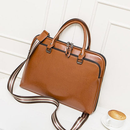 Sac Ordinateur Cuir femme Zélie – Élégant, 14” & Original Sac Ordinateur
