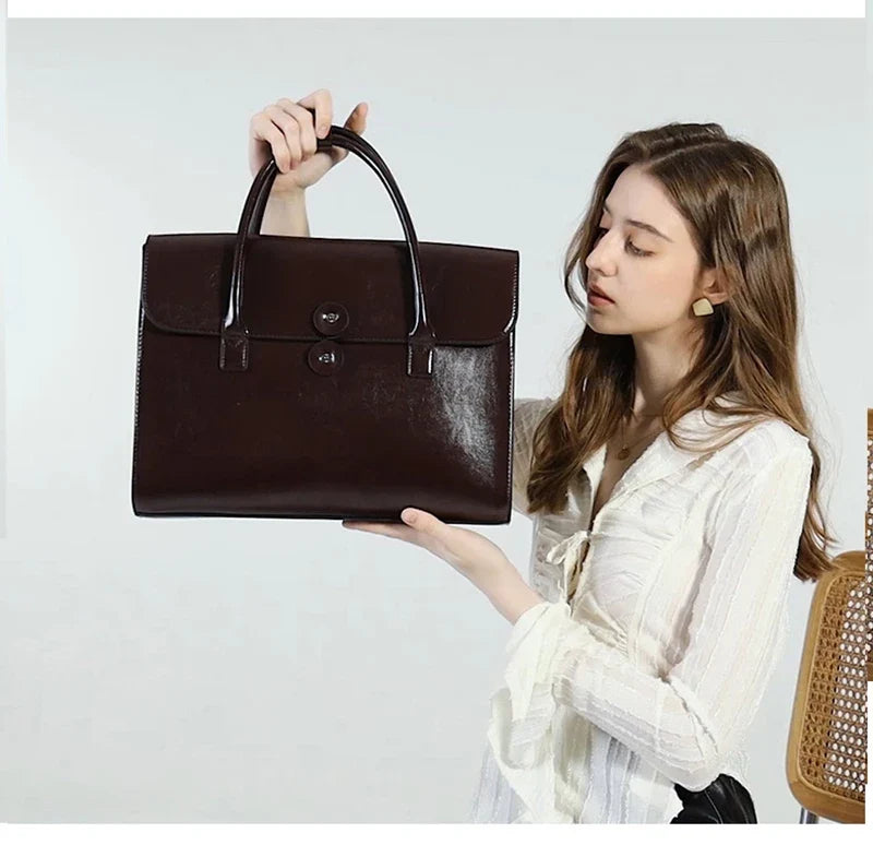 Sac pour le Travail Femme – Antonella | Élégance & Praticité Sac Ordinateur