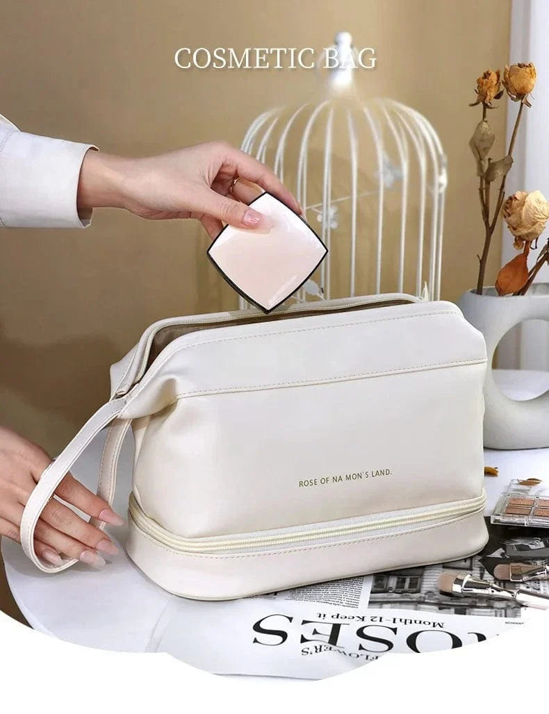 Trousse de Toilette Femme de Voyage｜La Casa Du Cuir