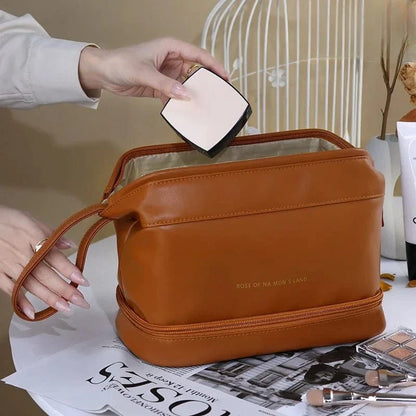 Trousse de Toilette Femme de Voyage｜La Casa Du Cuir